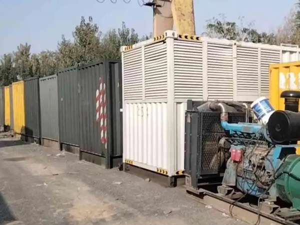 茶陵200KW柴油发电机机组每小时油耗是多少?